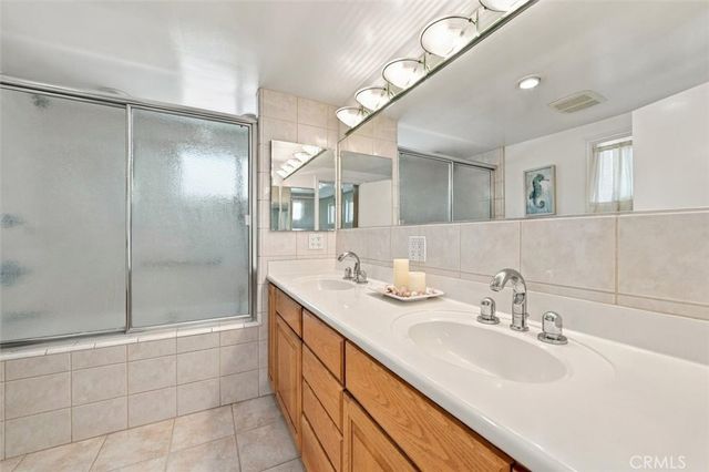 2221 W 239th Street, Torrance, CA 90501