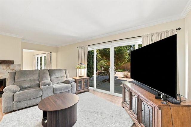 2221 W 239th Street, Torrance, CA 90501