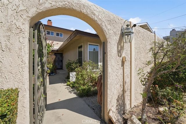 2221 W 239th Street, Torrance, CA 90501