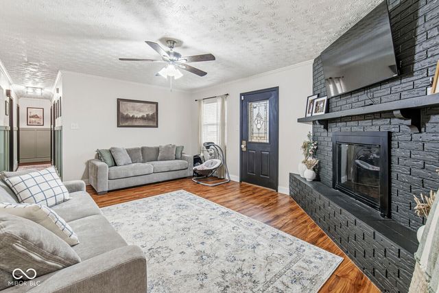 6008 Lockwood Lane, Indianapolis, IN 46217