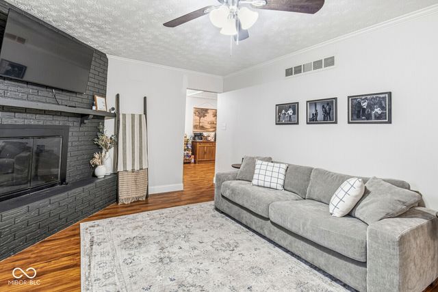 6008 Lockwood Lane, Indianapolis, IN 46217