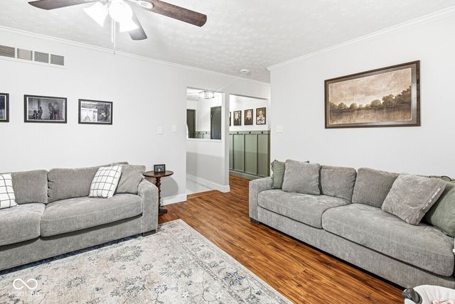 6008 Lockwood Lane, Indianapolis, IN 46217