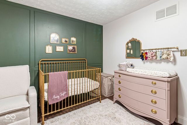 6008 Lockwood Lane, Indianapolis, IN 46217