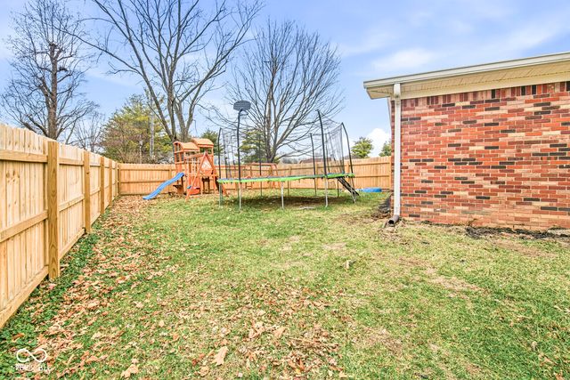 6008 Lockwood Lane, Indianapolis, IN 46217