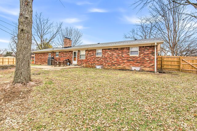 6008 Lockwood Lane, Indianapolis, IN 46217