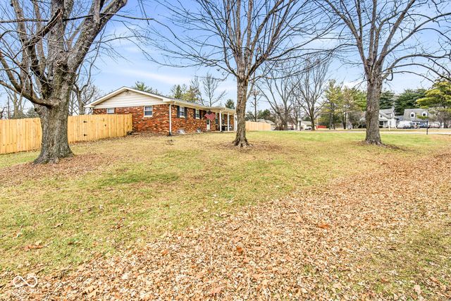 6008 Lockwood Lane, Indianapolis, IN 46217