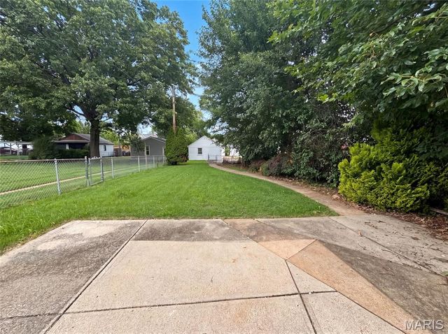5363 Reber Place, St Louis, MO 63139