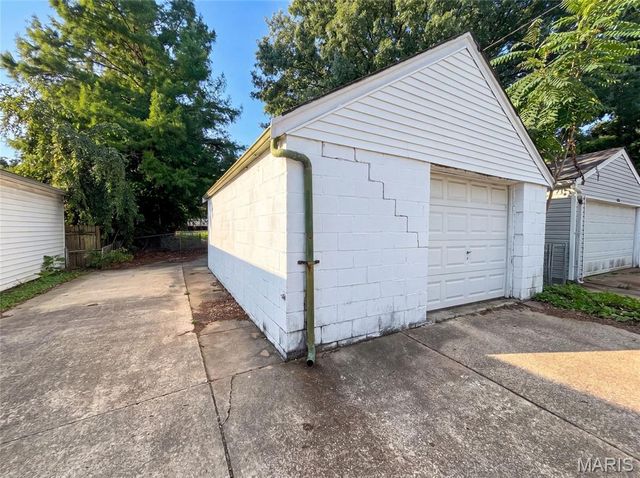 5363 Reber Place, St Louis, MO 63139
