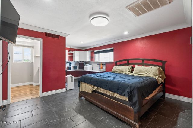 3710 E ARBOR Circle, Mesa, AZ 85206