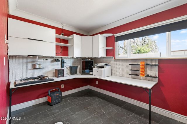 3710 E ARBOR Circle, Mesa, AZ 85206