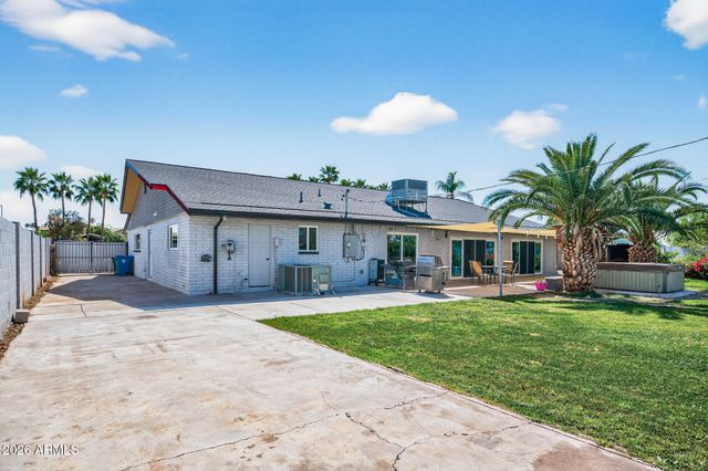 3710 E ARBOR Circle, Mesa, AZ 85206