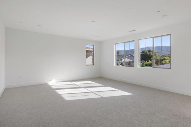 7387 Ailes Court, Gilroy, CA 95020