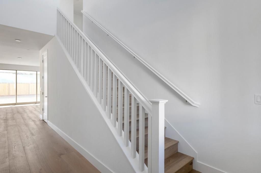 Image 10 of property listing at 7387 Ailes Court, Gilroy, CA 95020