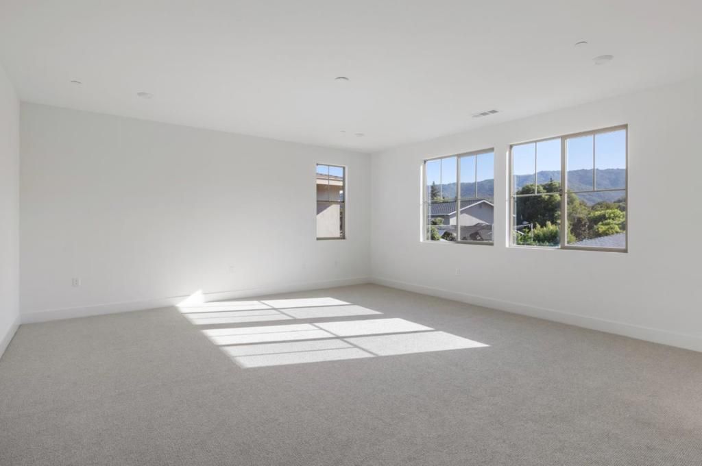 Image 13 of property listing at 7387 Ailes Court, Gilroy, CA 95020