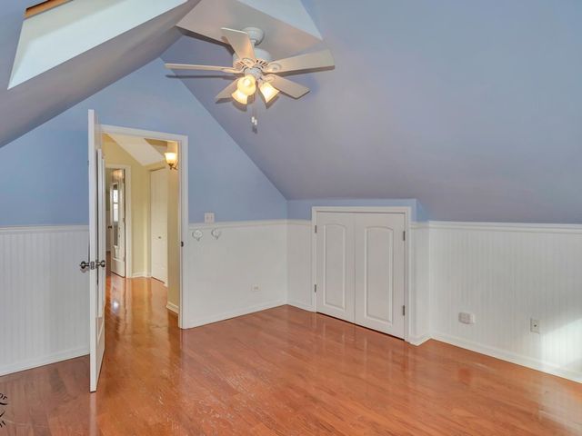 6207 S Austin Avenue, Chicago, IL 60638