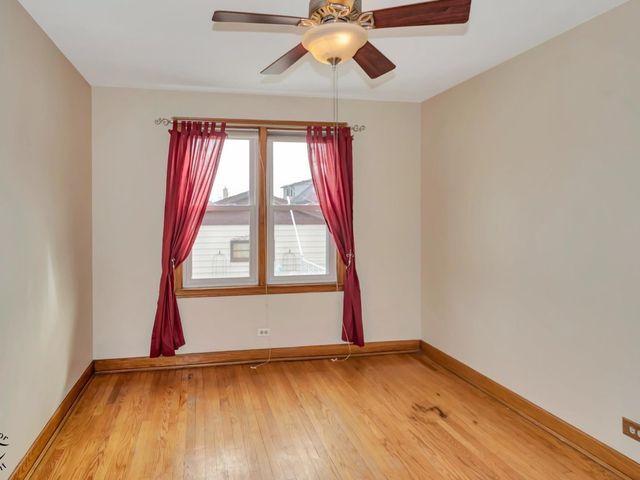 6207 S Austin Avenue, Chicago, IL 60638