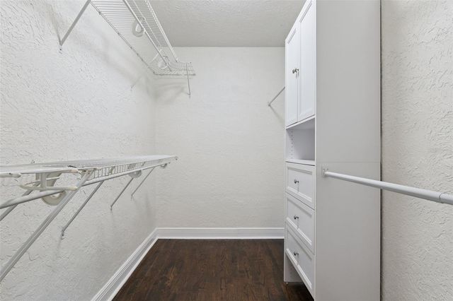 207 S SUMMERLIN AVENUE, Sanford, FL 32771