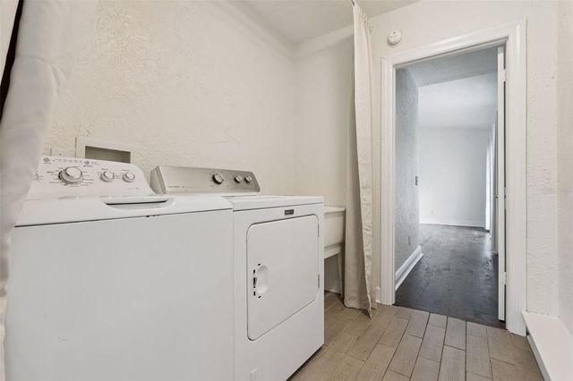 207 S SUMMERLIN AVENUE, Sanford, FL 32771