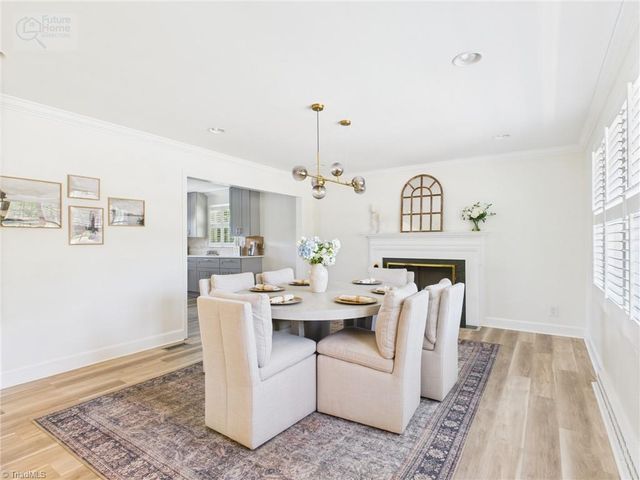 2554 Greenwich Road, Winston-salem, NC 27104