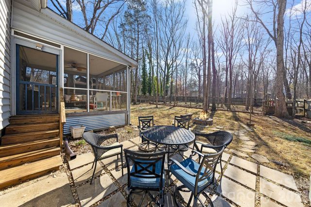 7615 Zermatt Lane, Charlotte, NC 28226