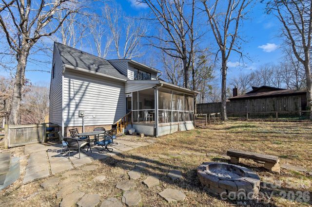 7615 Zermatt Lane, Charlotte, NC 28226