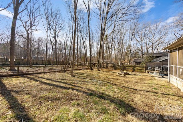 7615 Zermatt Lane, Charlotte, NC 28226