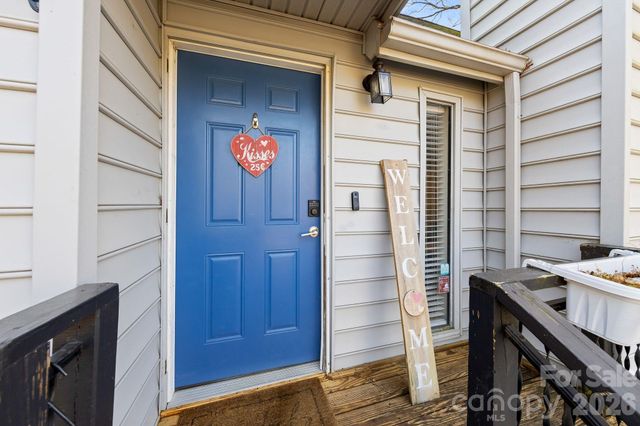 7615 Zermatt Lane, Charlotte, NC 28226