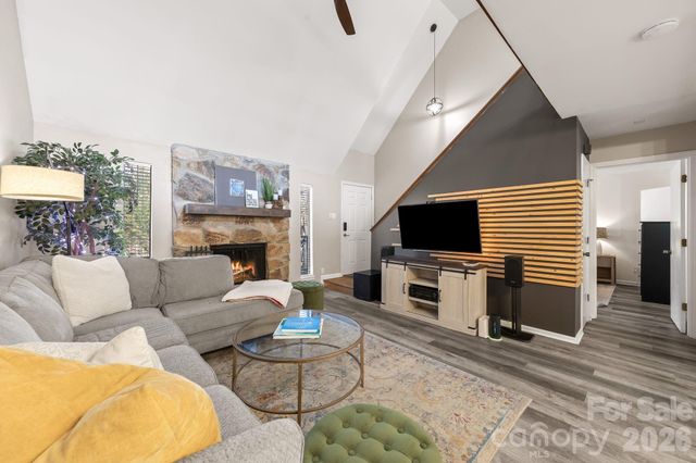 7615 Zermatt Lane, Charlotte, NC 28226