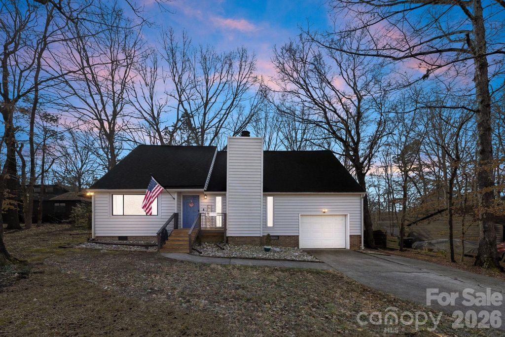 7615 Zermatt Lane, Charlotte, NC 28226