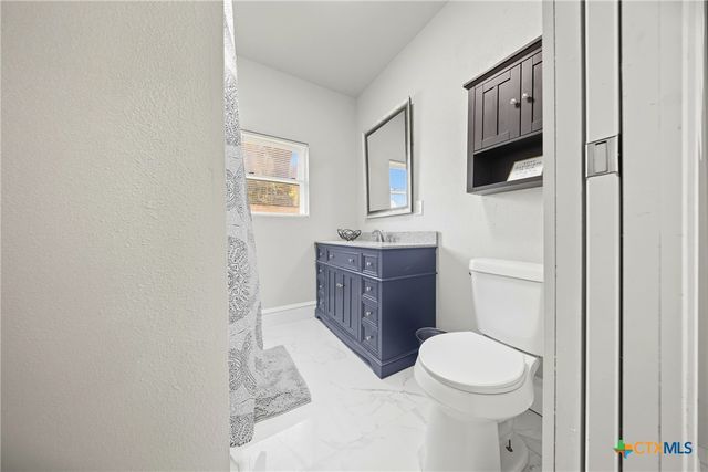 1202 S 7th Street, Temple, TX 76504