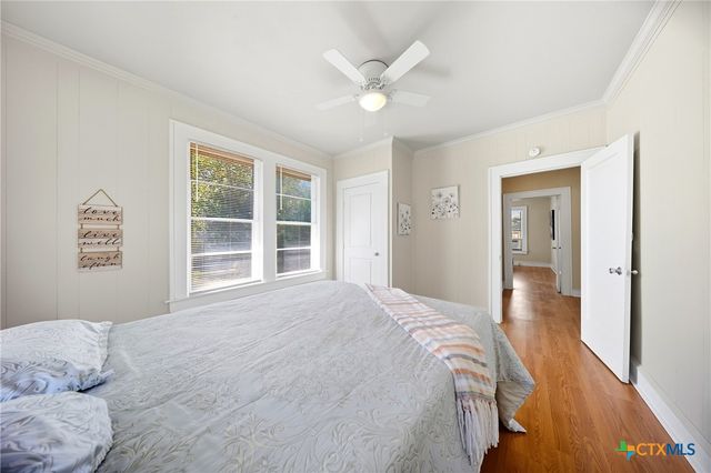 1202 S 7th Street, Temple, TX 76504