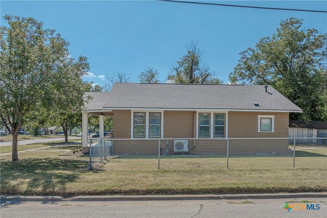 1202 S 7th Street, Temple, TX 76504