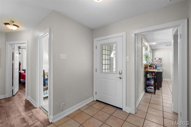 3666 McKibbon Road, St Louis, MO 63114