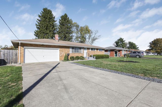 38 Carey Lane, Heath, OH 43056