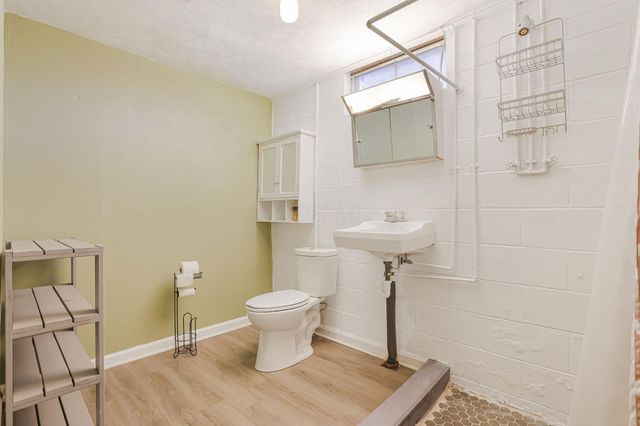 38 Carey Lane, Heath, OH 43056