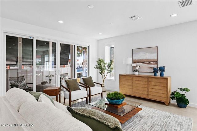 118 13TH Avenue S 103 C, Jacksonville Beach, FL 32250