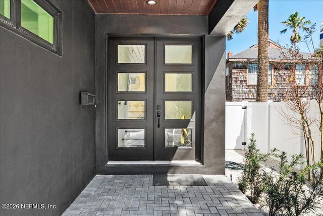 118 13TH Avenue S 103 C, Jacksonville Beach, FL 32250