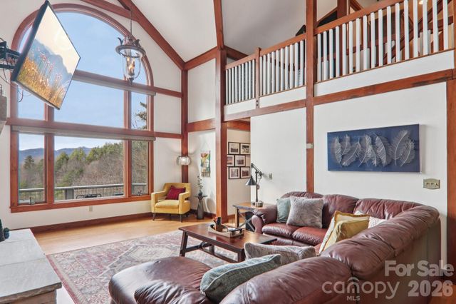 28 Nantahala Ridge, Bryson City, NC 28713