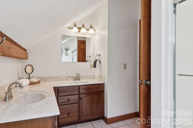 28 Nantahala Ridge, Bryson City, NC 28713