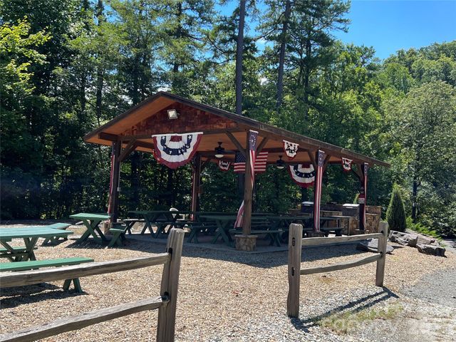 28 Nantahala Ridge, Bryson City, NC 28713