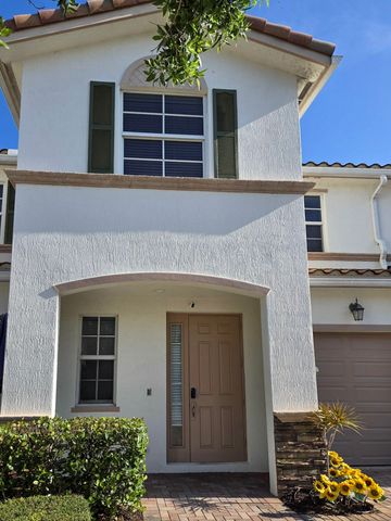 4679 TARA COVE Way, West Palm Beach, FL 33417
