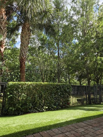 4679 TARA COVE Way, West Palm Beach, FL 33417
