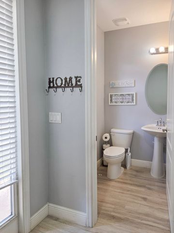 4679 TARA COVE Way, West Palm Beach, FL 33417