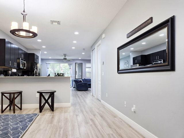 4679 TARA COVE Way, West Palm Beach, FL 33417
