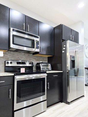 4679 TARA COVE Way, West Palm Beach, FL 33417