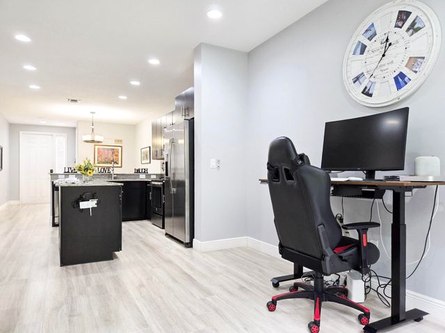 4679 TARA COVE Way, West Palm Beach, FL 33417