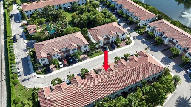 4679 TARA COVE Way, West Palm Beach, FL 33417