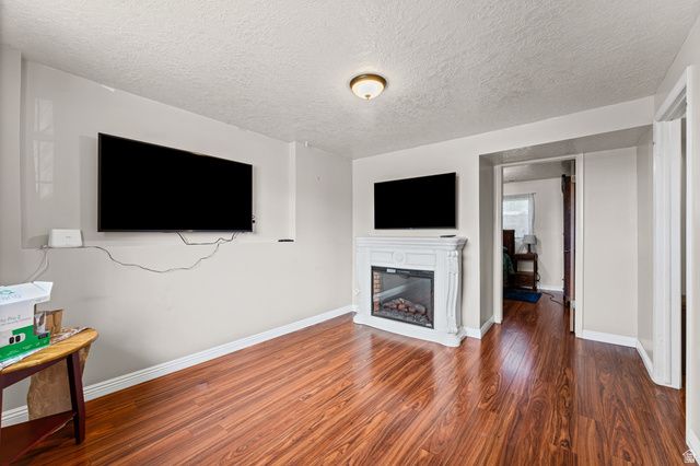 1148 N 1000 E, Layton, UT 84040