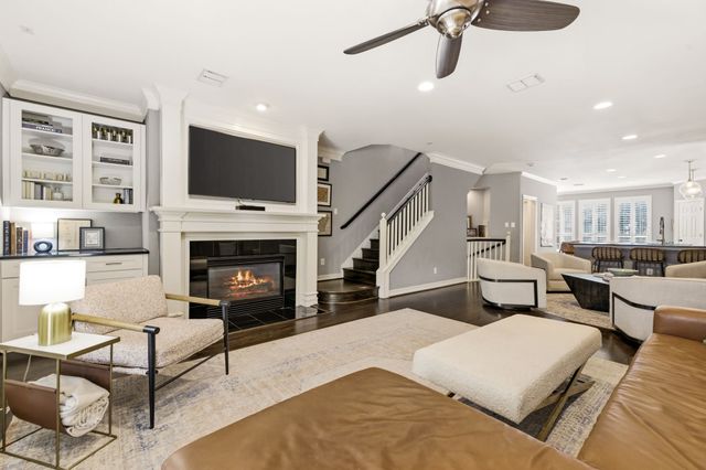 3427 Howell Street, Dallas, TX 75204