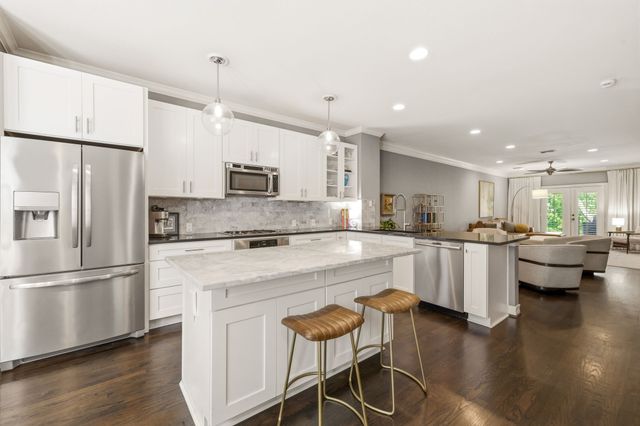 3427 Howell Street, Dallas, TX 75204